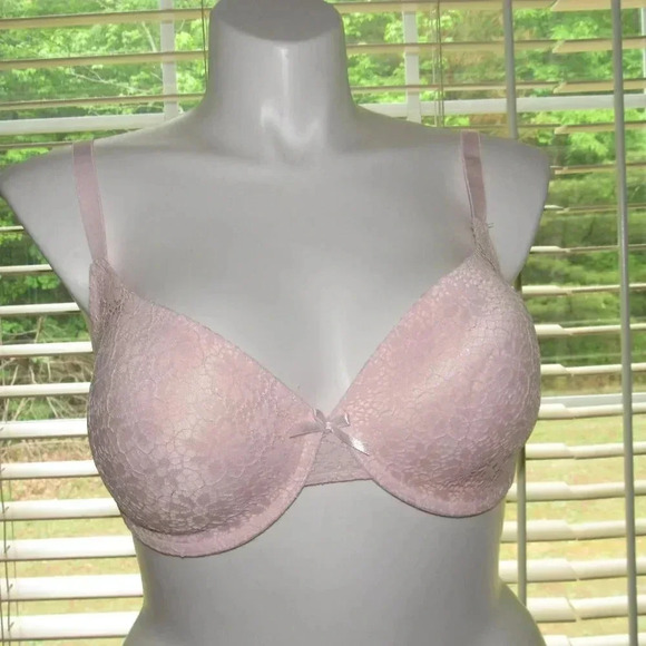 LAURA ASHLEY Blush Lace Lined Underwire Bra Size 38DD - Picture 1 of 3